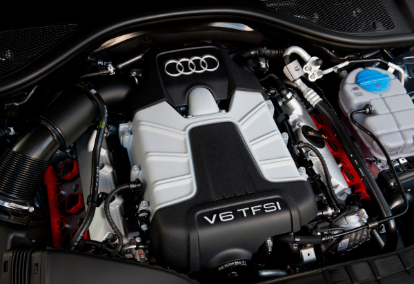 Меняем цепи ГРМ на Audi A8 (20 фото)